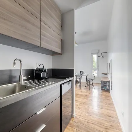 Art - Shopping Center And Train Station 500m - Disneyland Paris 5min Apartment *